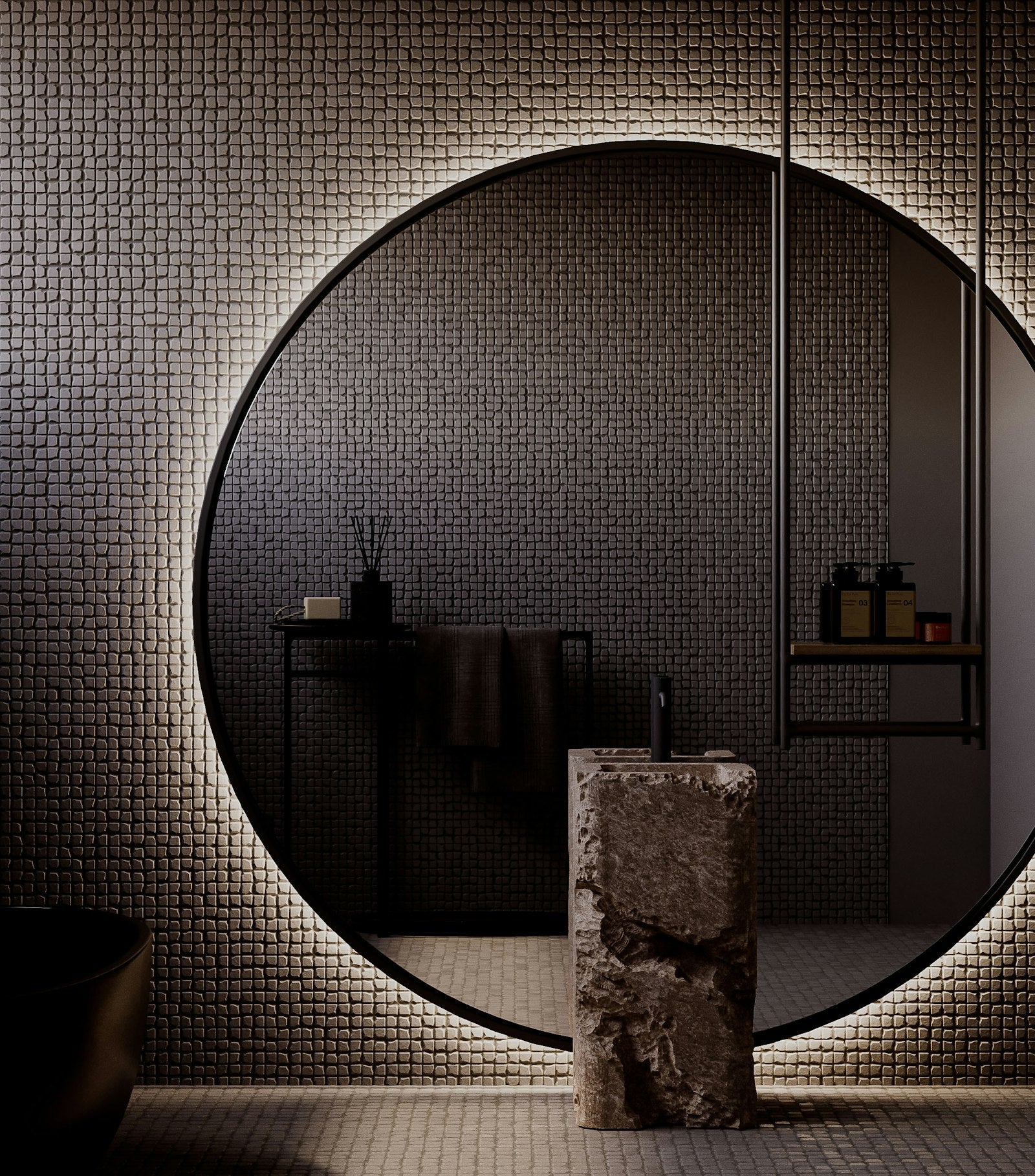 Round wall mirror in a bathroom